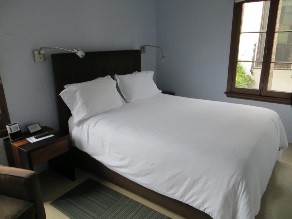Casa Del Mar Inn Σάντα Μπάρμπαρα Εξωτερικό φωτογραφία